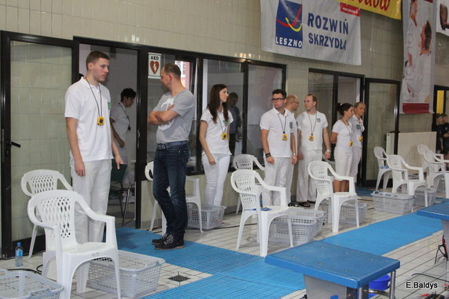 Pływali w Lesznie ( zdjęcia )