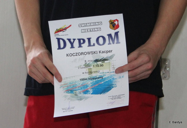 Pływali w Lesznie ( zdjęcia )