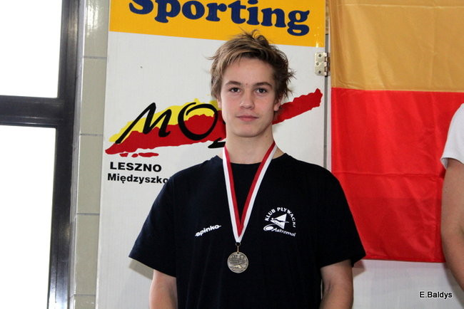 Pływali w Lesznie ( zdjęcia )