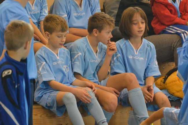 Turniej Mikołajkowy w Drobninie (zdjęcia)