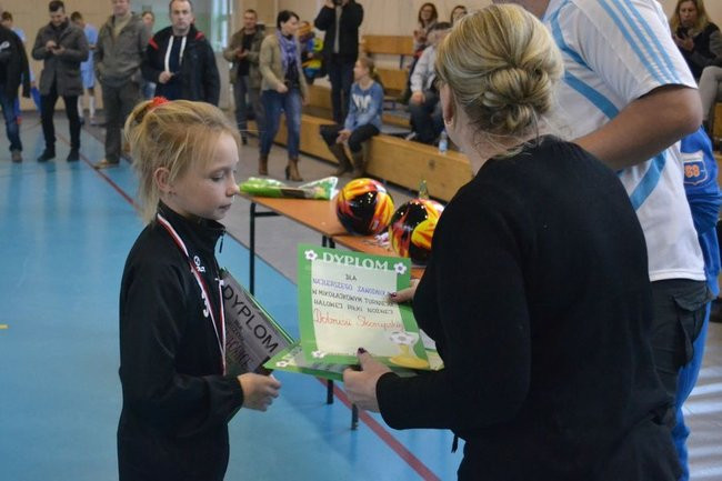 Turniej Mikołajkowy w Drobninie (zdjęcia)