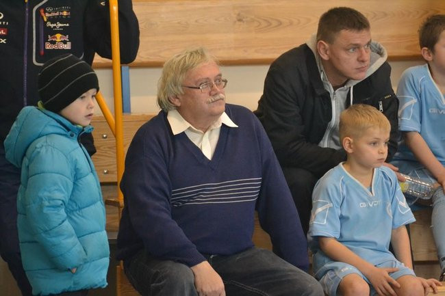 Turniej Mikołajkowy w Drobninie (zdjęcia)