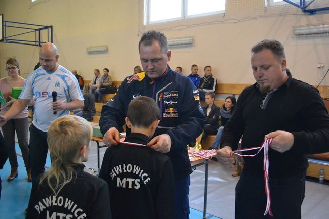 Turniej Mikołajkowy w Drobninie (zdjęcia)