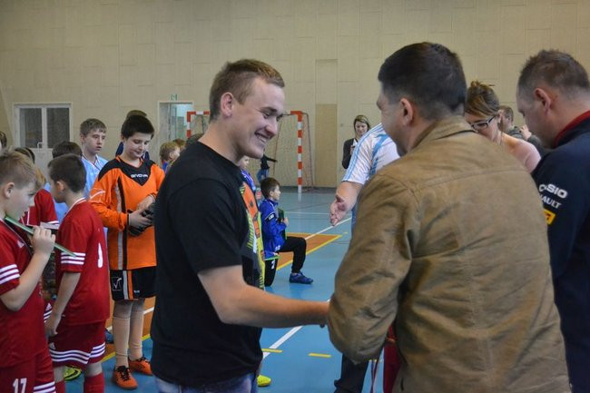 Turniej Mikołajkowy w Drobninie (zdjęcia)