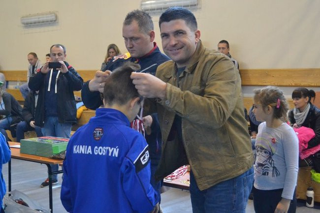 Turniej Mikołajkowy w Drobninie (zdjęcia)