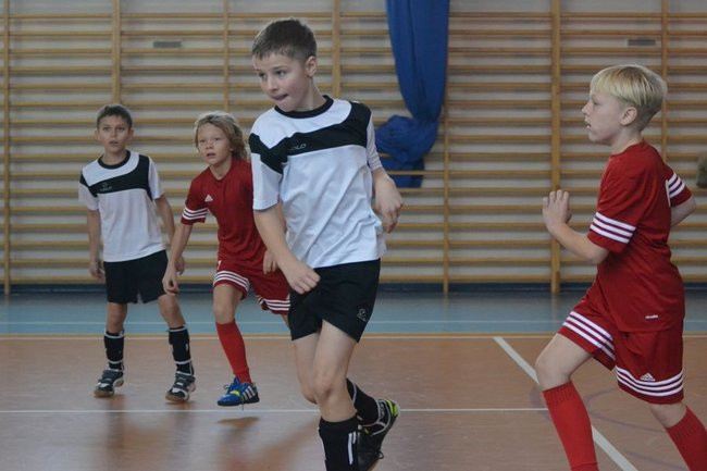 Turniej Mikołajkowy w Drobninie (zdjęcia)