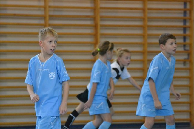 Turniej Mikołajkowy w Drobninie (zdjęcia)