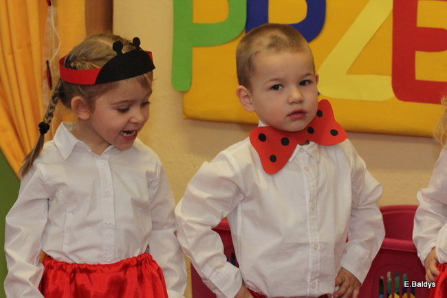 Pasowanie Biedronek w PM 8 (zdjęcia)