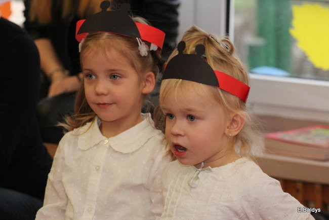 Pasowanie Biedronek w PM 8 (zdjęcia)