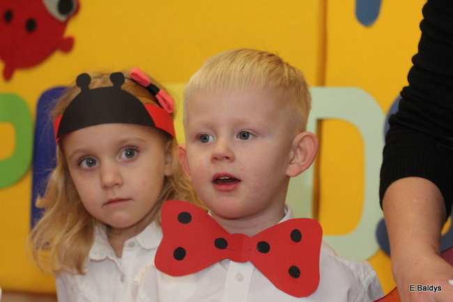 Pasowanie Biedronek w PM 8 (zdjęcia)