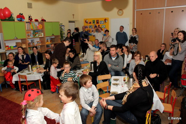 Pasowanie Biedronek w PM 8 (zdjęcia)