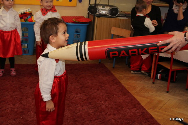 Pasowanie Biedronek w PM 8 (zdjęcia)