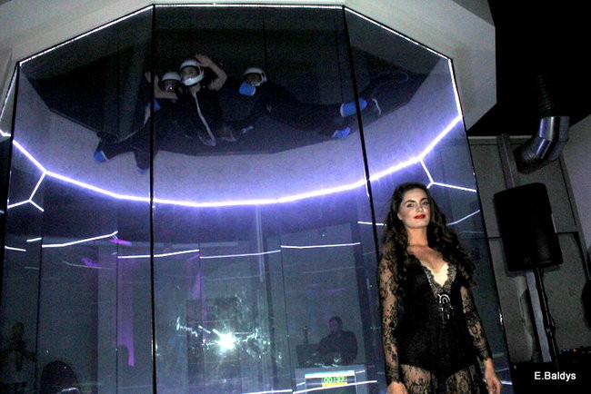 Latające modelki tylko w Lesznie (zdjęcia)