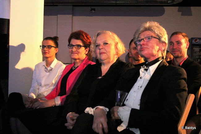 Latające modelki tylko w Lesznie (zdjęcia)