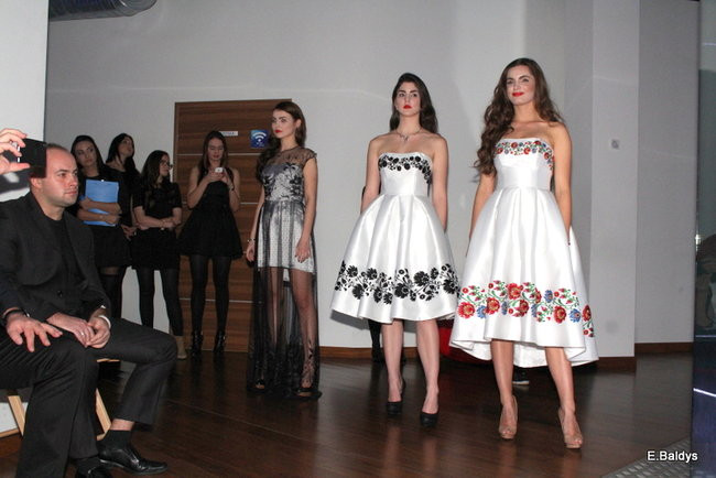 Latające modelki tylko w Lesznie (zdjęcia)