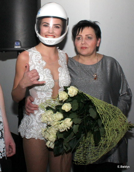 Latające modelki tylko w Lesznie (zdjęcia)