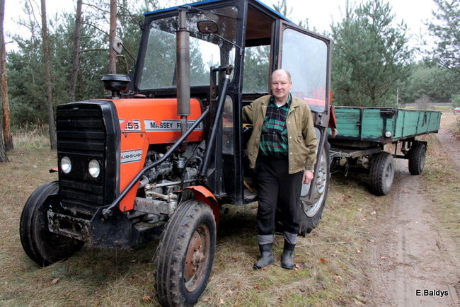 Posprzątali cmentarz ewangelicki (zdjęcia)