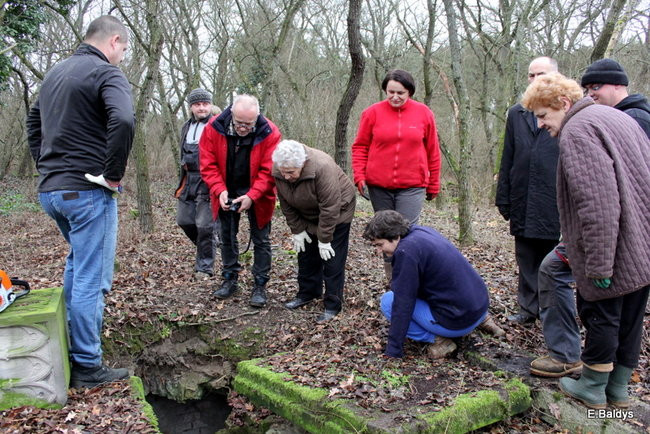 Posprzątali cmentarz ewangelicki (zdjęcia)