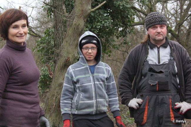 Posprzątali cmentarz ewangelicki (zdjęcia)