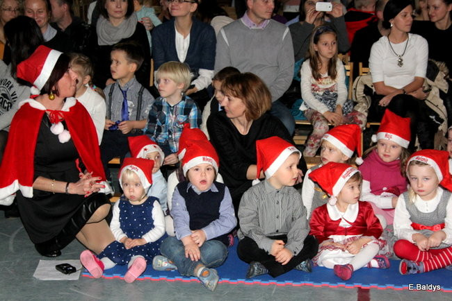 Spotkanie Wigilijne w PM 13 (zdjęcia)