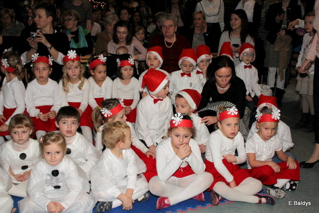 Spotkanie Wigilijne w PM 13 (zdjęcia)