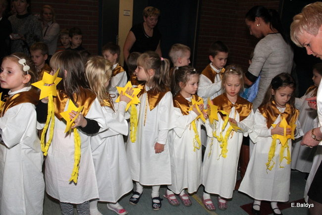 Spotkanie Wigilijne w PM 13 (zdjęcia)