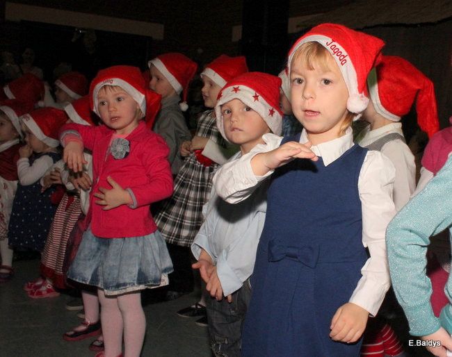 Spotkanie Wigilijne w PM 13 (zdjęcia)