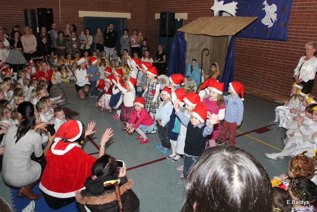 Spotkanie Wigilijne w PM 13 (zdjęcia)