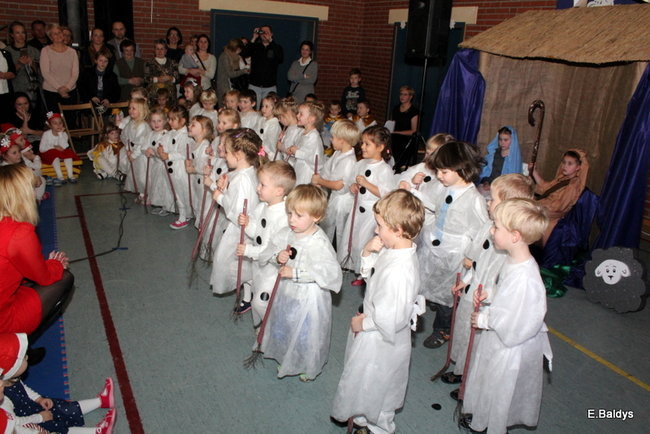 Spotkanie Wigilijne w PM 13 (zdjęcia)