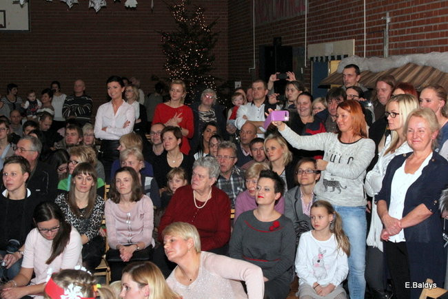 Spotkanie Wigilijne w PM 13 (zdjęcia)