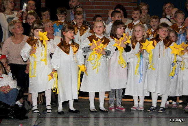 Spotkanie Wigilijne w PM 13 (zdjęcia)
