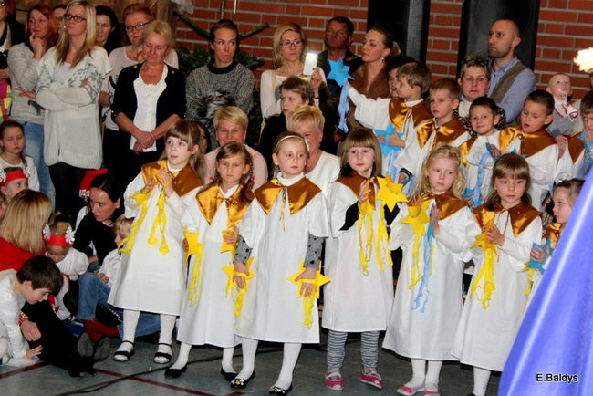 Spotkanie Wigilijne w PM 13 (zdjęcia)