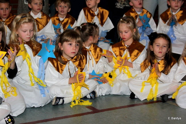 Spotkanie Wigilijne w PM 13 (zdjęcia)