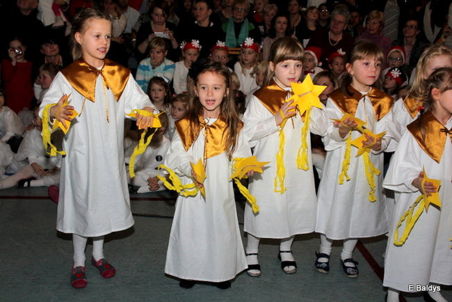 Spotkanie Wigilijne w PM 13 (zdjęcia)