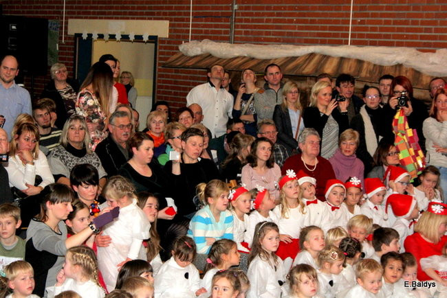 Spotkanie Wigilijne w PM 13 (zdjęcia)