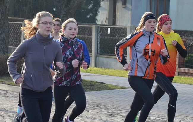 Gwiazdkowe bieganie po raz osiemnasty (zdjęcia)