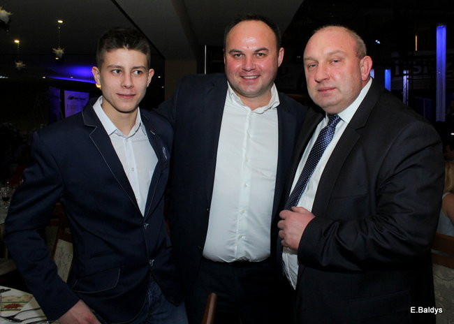 Sajfutdinow i Jonasson w Unii! (zdjęcia)