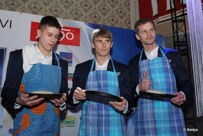 Sajfutdinow i Jonasson w Unii! (zdjęcia)