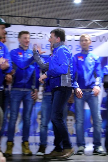 Galeria pełna kibiców (wideo i zdjęcia)