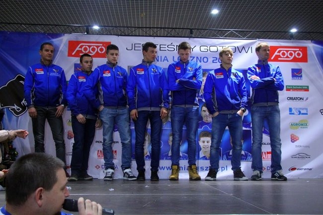 Galeria pełna kibiców (wideo i zdjęcia)