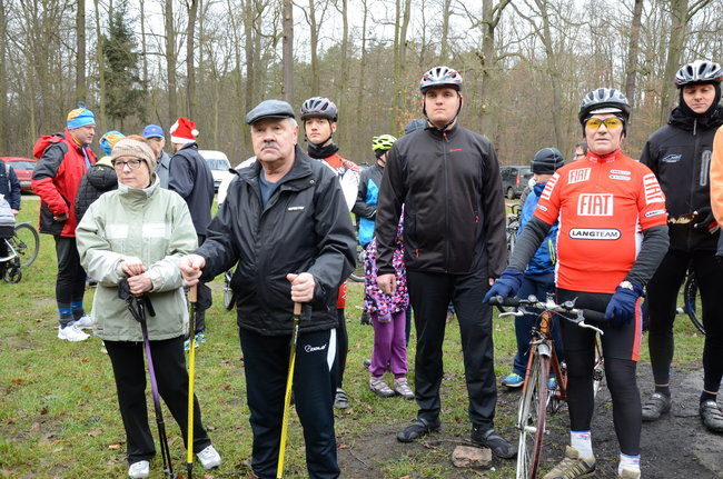 Sportowy opłatek przy ognisku (zdjęcia)