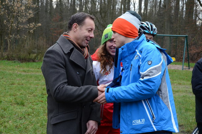 Sportowy opłatek przy ognisku (zdjęcia)