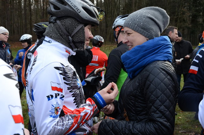 Sportowy opłatek przy ognisku (zdjęcia)