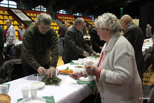 Wigilia dla samotnych w Lesznie (zdjęcia)