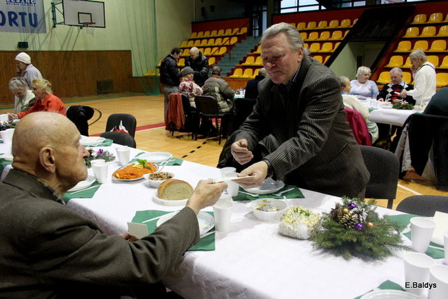 Wigilia dla samotnych w Lesznie (zdjęcia)