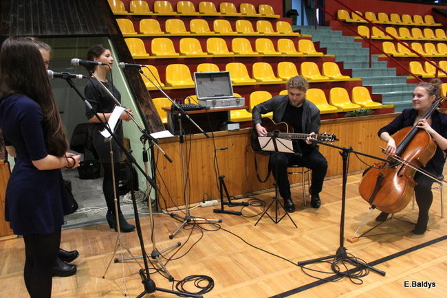 Wigilia dla samotnych w Lesznie (zdjęcia)