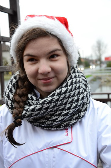 Wigilijny karp na obrusie w stawie (zdjęcia)