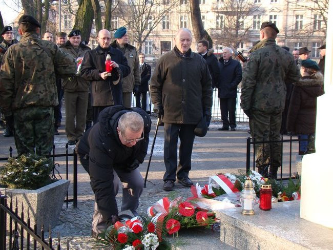 Cześć i chwała bohaterom (zdjęcia)