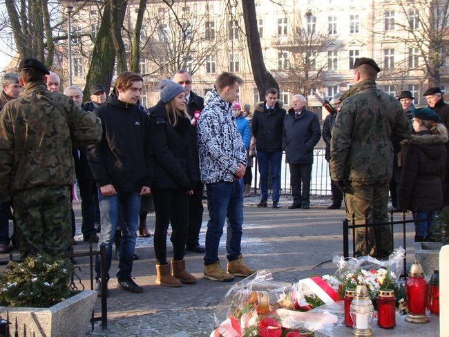 Cześć i chwała bohaterom (zdjęcia)
