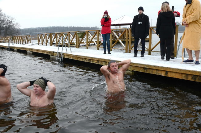 Kąpielisko w Osiecznej popularne latem i zimą (zdjęcia)